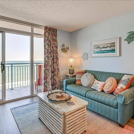 Beachy Condo With Pool Access And Steps To Boardwalk!